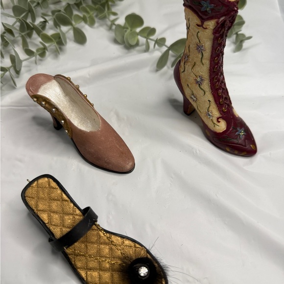 Vintage Collectible Set of decor mini shoes - Picture 13 of 16